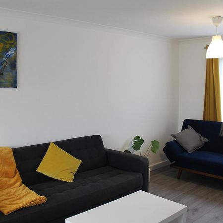 Coolfin House-Close To Excel, Contractors, Relocators, Paid Parking Villa London Ngoại thất bức ảnh
